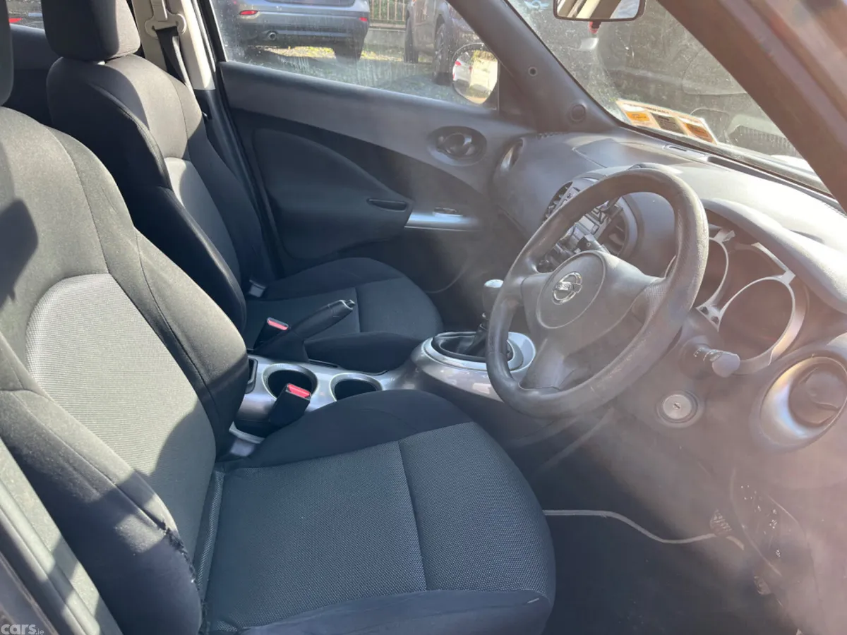 Nissan Juke SUV, Diesel, 2012, Grey