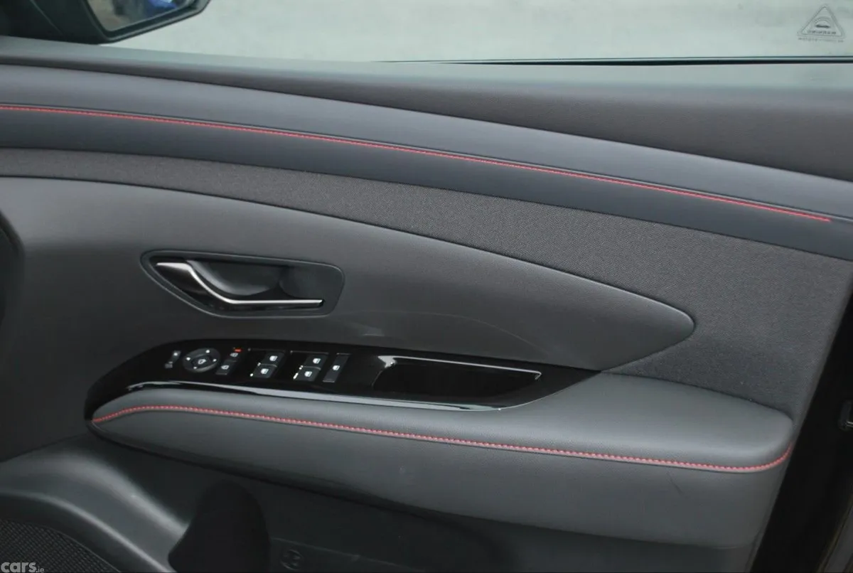Hyundai Tucson SUV, Petrol Plug-in Hybrid, 2026, Black