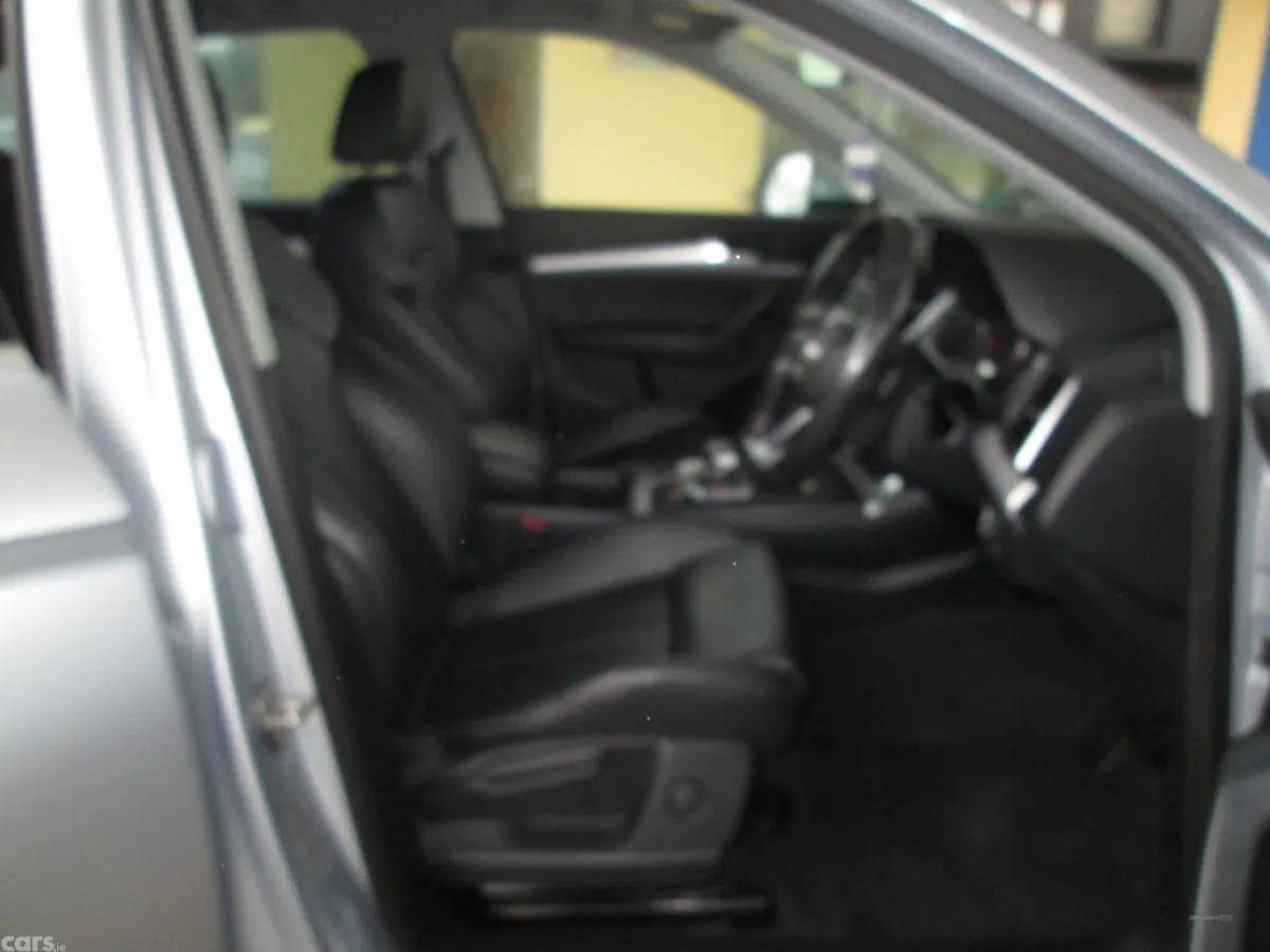 Audi Q5 SUV, Diesel, 2018, Silver