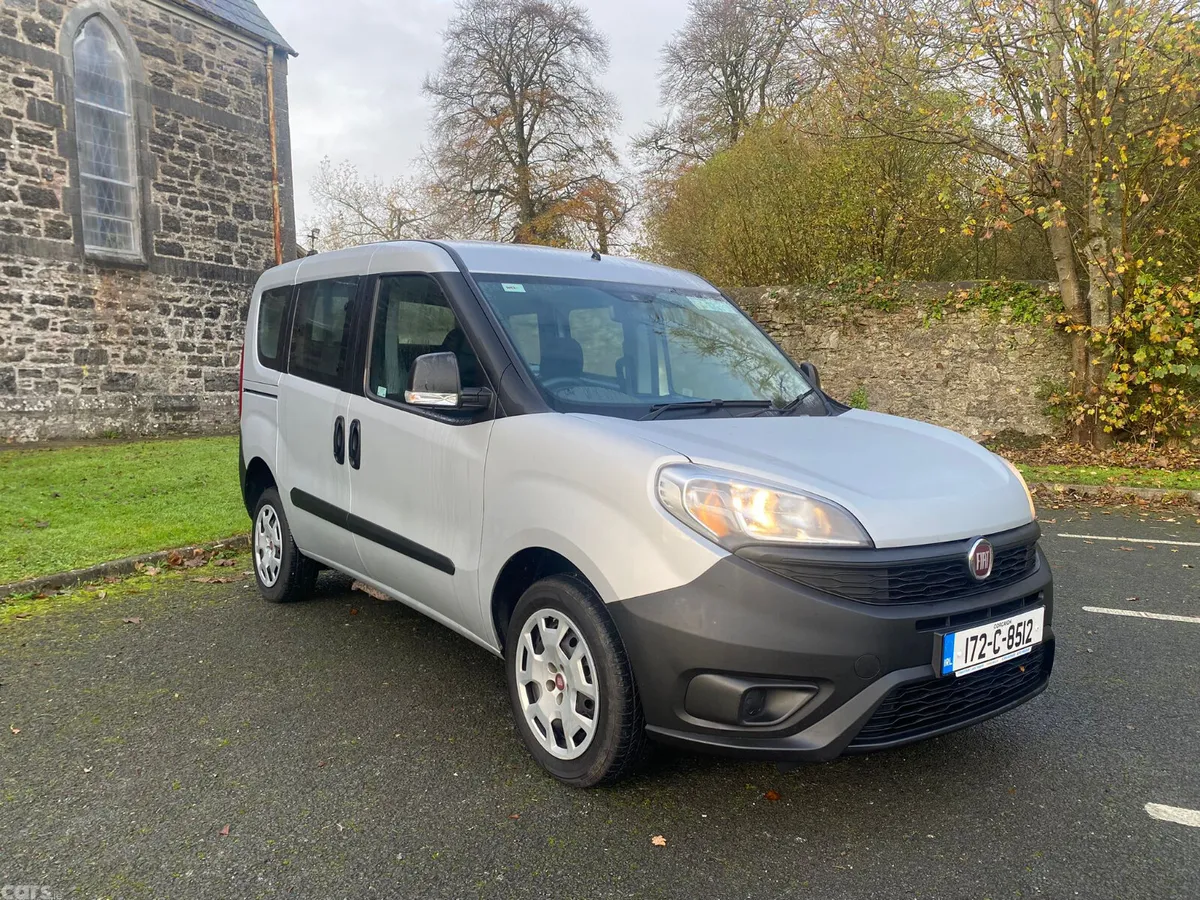 Fiat Doblo MPV, Petrol, 2017, Silver