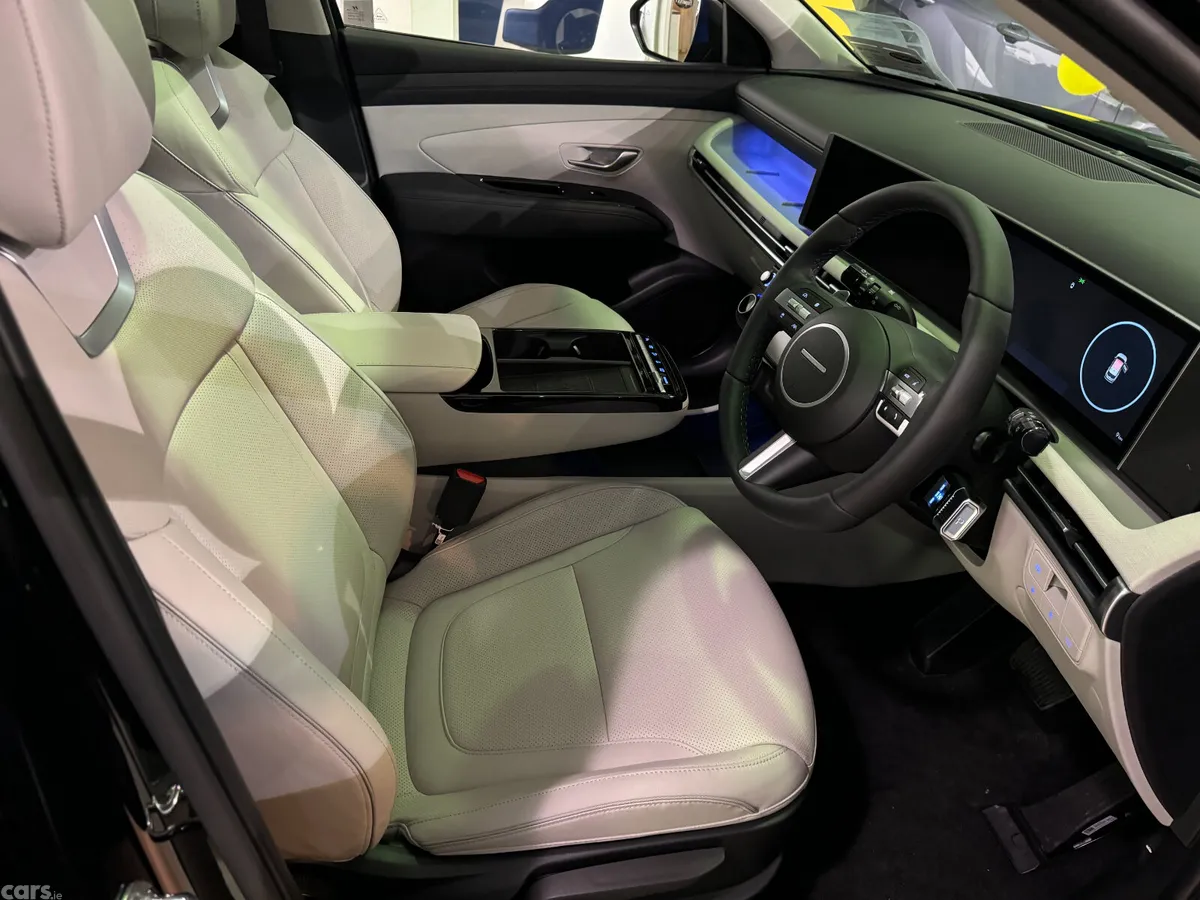 Hyundai Tucson SUV, Petrol Plug-in Hybrid, 2027, Green