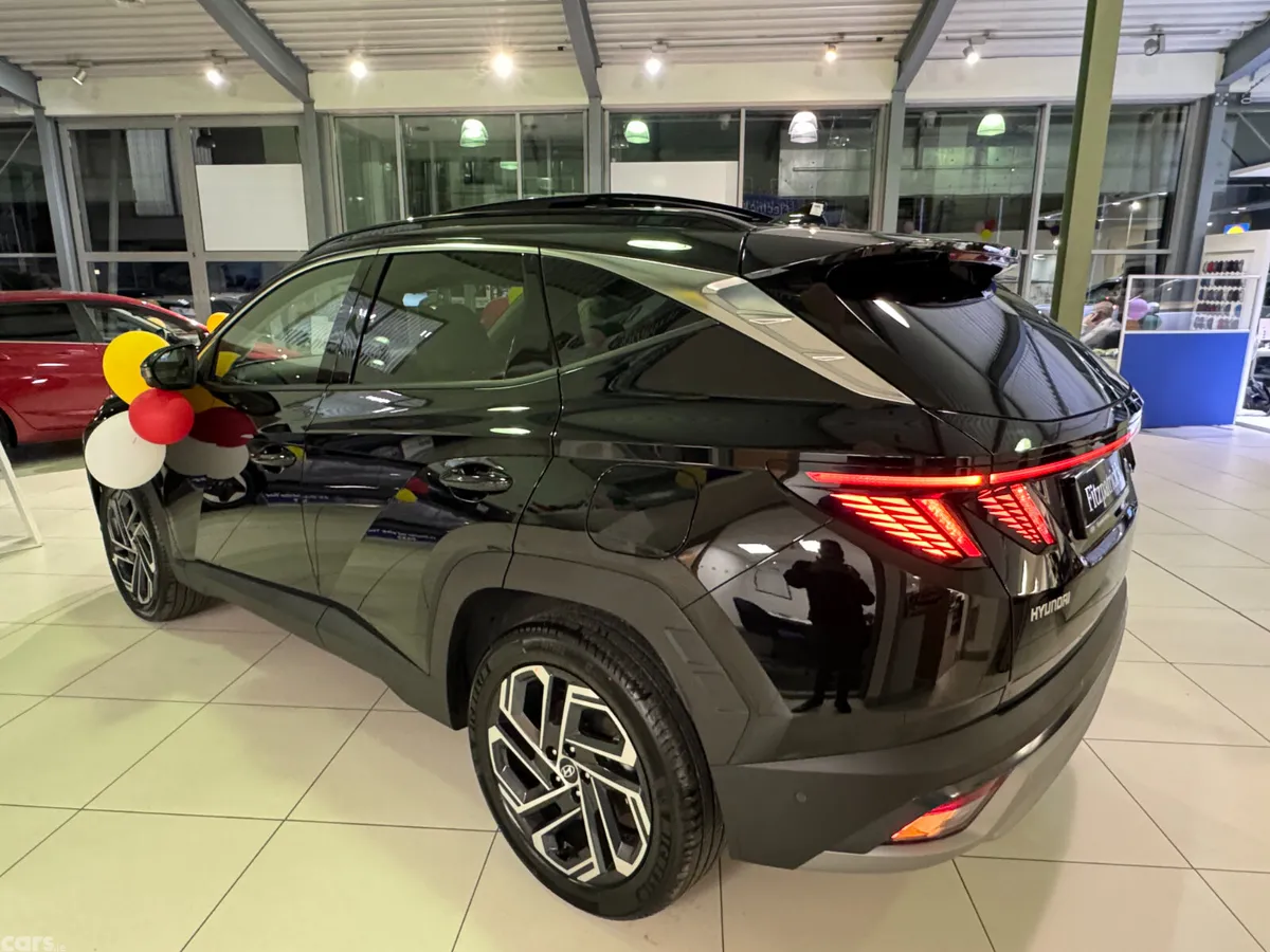 Hyundai Tucson SUV, Petrol Plug-in Hybrid, 2027, Green