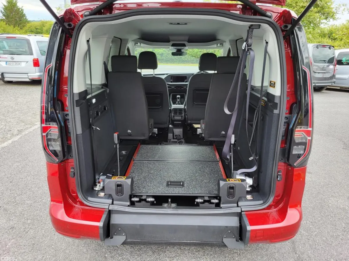 Volkswagen Caddy MPV, Diesel, 2026, Red