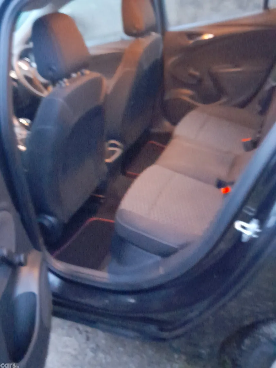 Opel Astra Hatchback, Petrol, 2016, Black