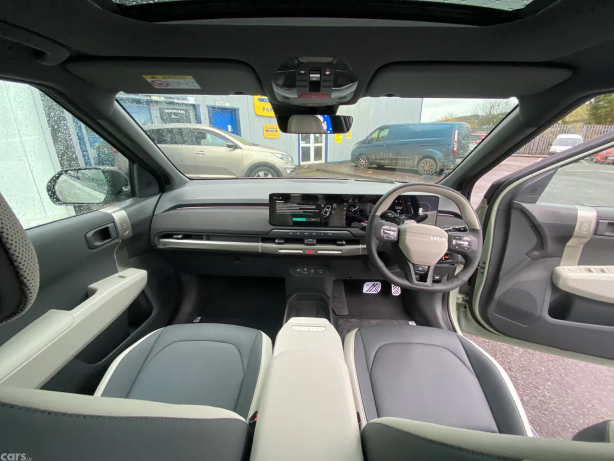 Kia EV3 MPV, Electric, 2026, Blue