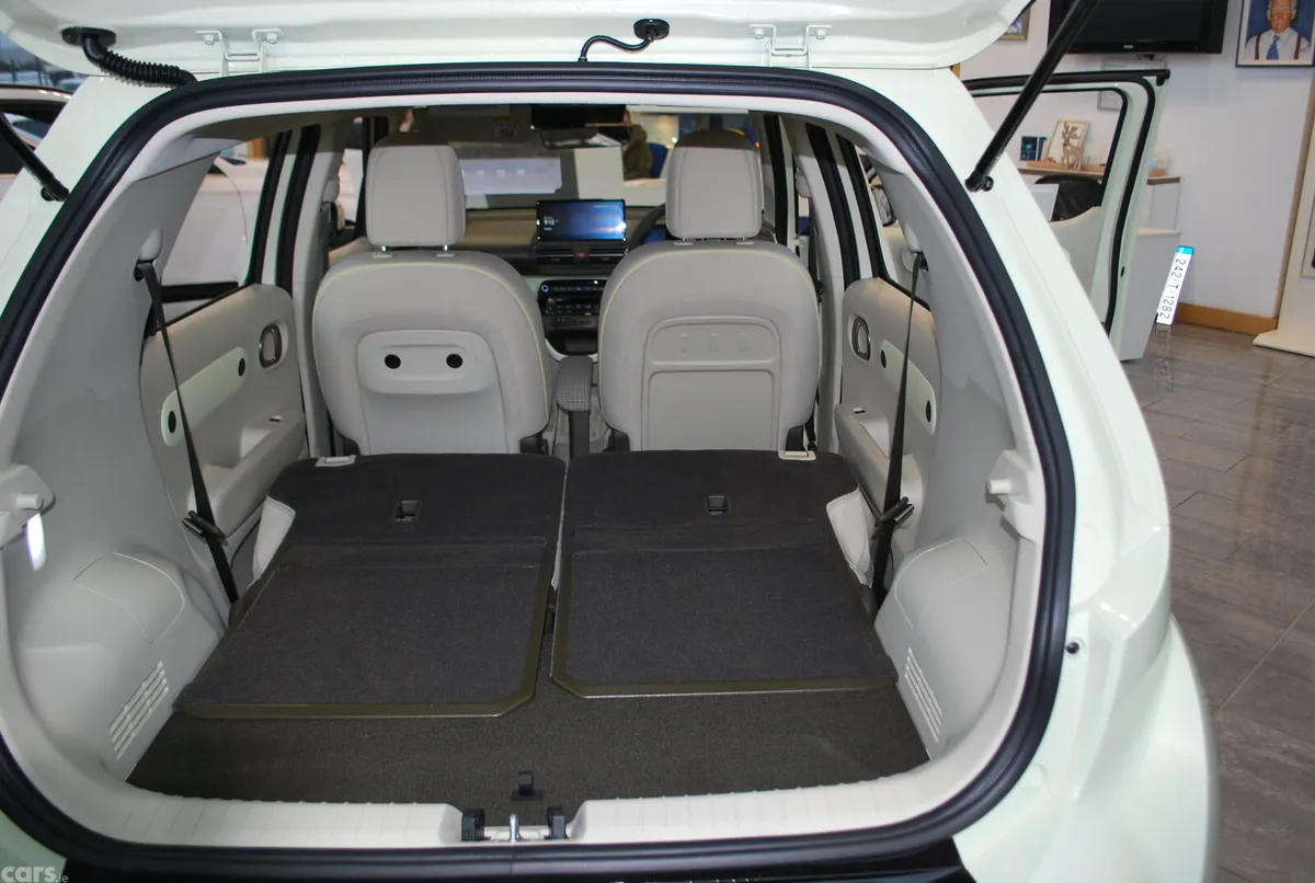 Hyundai INSTER Hatchback, Electric, 2026, Beige