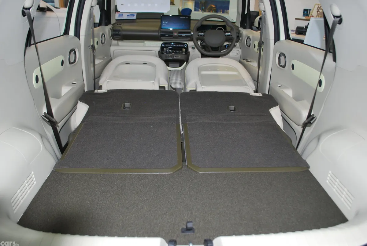 Hyundai INSTER Hatchback, Electric, 2026, Beige