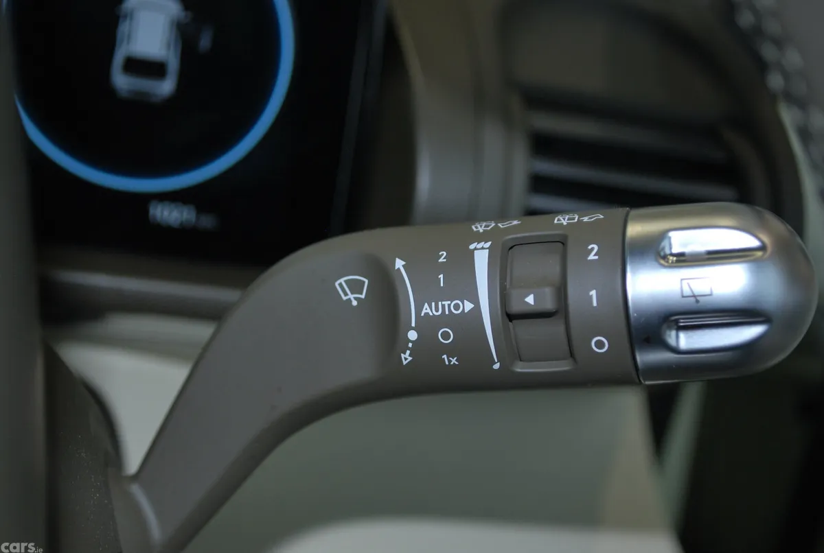 Hyundai INSTER Hatchback, Electric, 2026, Beige