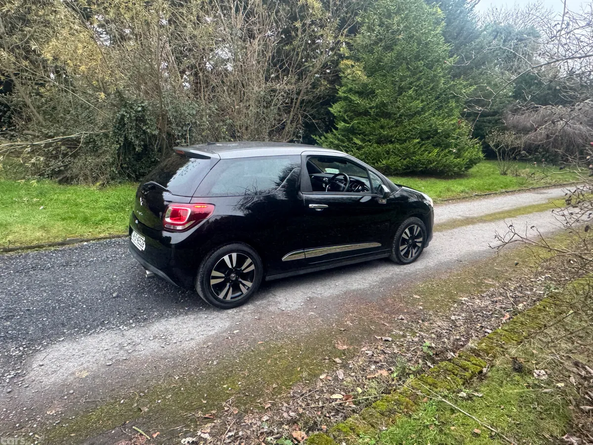 Citroen DS 3 Hatchback, Petrol, 2014, Black