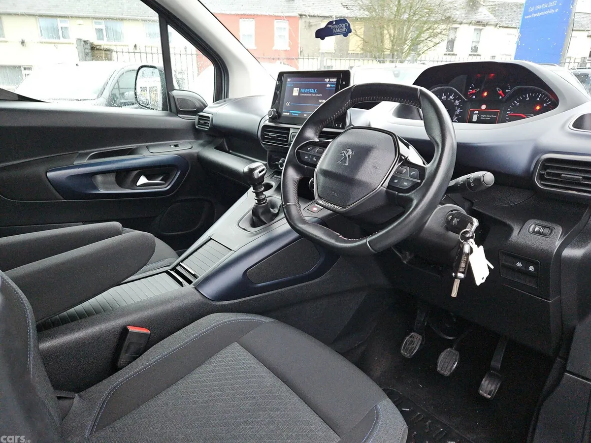 Peugeot Rifter MPV, Diesel, 2020, Grey
