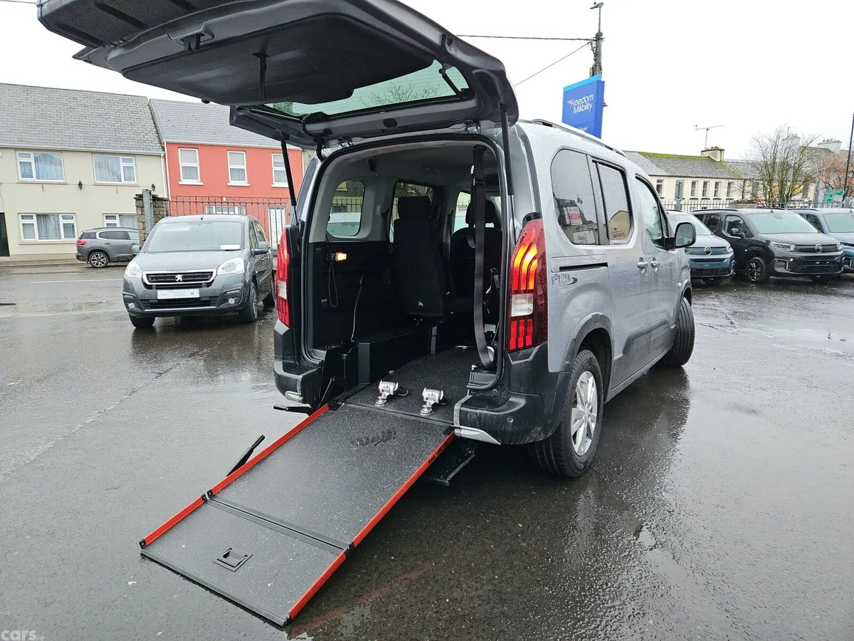 Peugeot Rifter MPV, Diesel, 2020, Grey