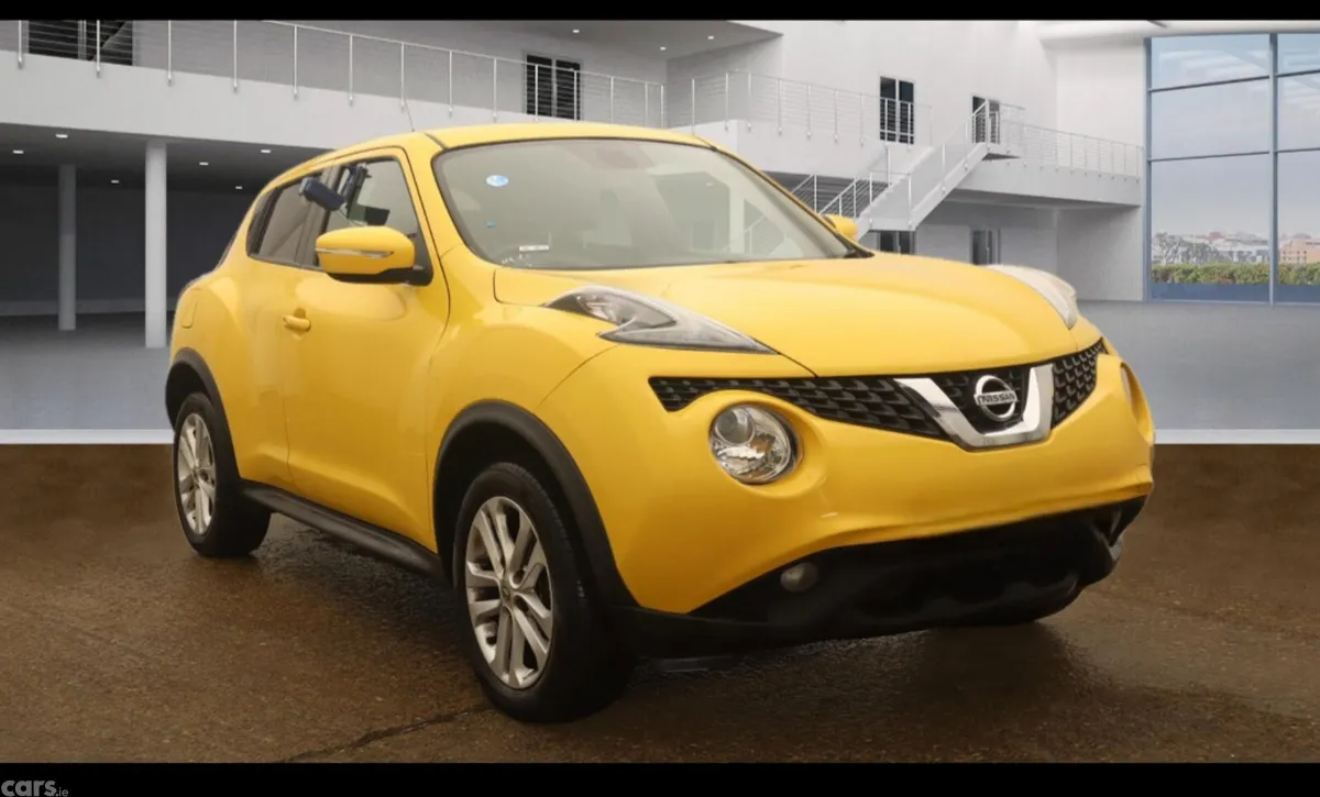 Nissan Juke SUV, Petrol, 2016, Yellow