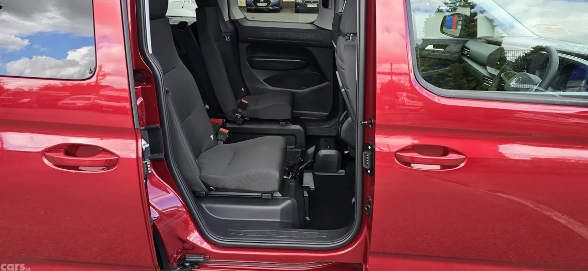 Volkswagen Caddy MPV, Diesel, 2026, Red