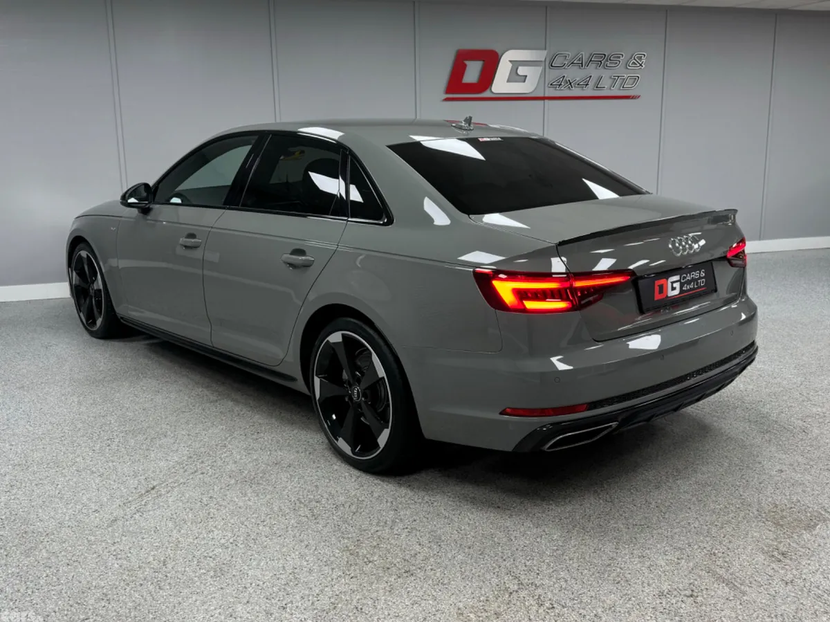 Audi A4 Saloon, Diesel, 2019, Grey