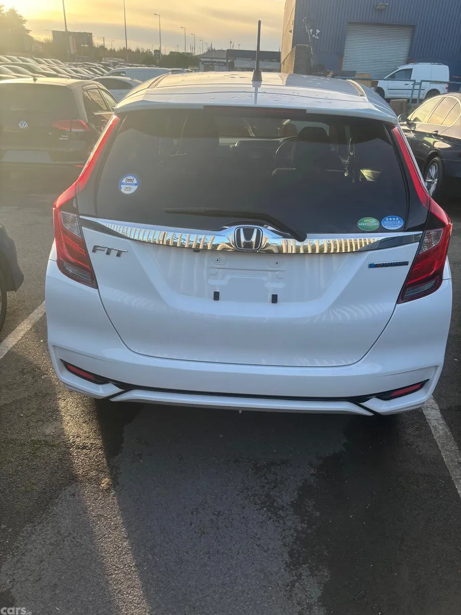 Honda Fit Hatchback, Petrol Hybrid, 2019, White