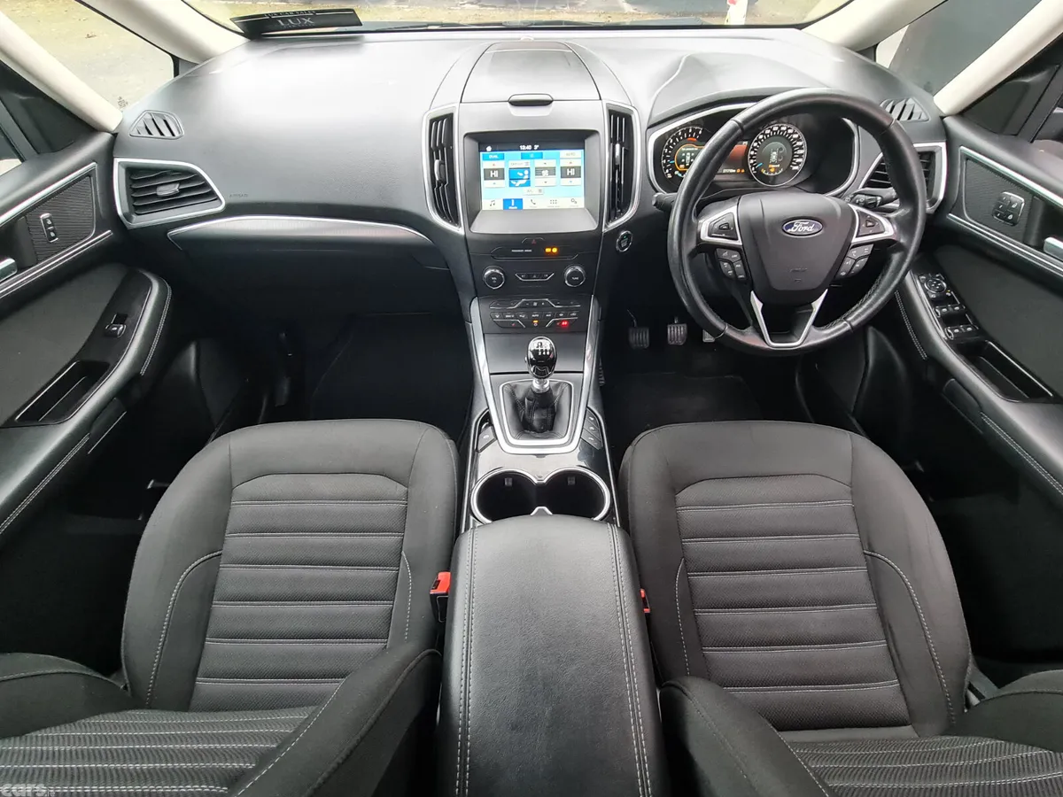 Ford Galaxy MPV, Diesel, 2018, Black