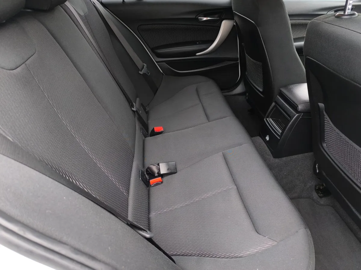 BMW 1-Series Hatchback, Diesel, 2017, White