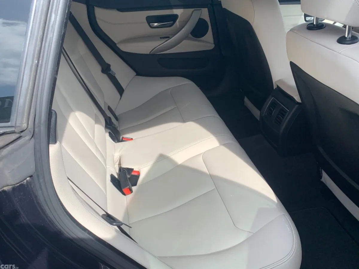 BMW 4-Series Hatchback, Diesel, 2018, Blue
