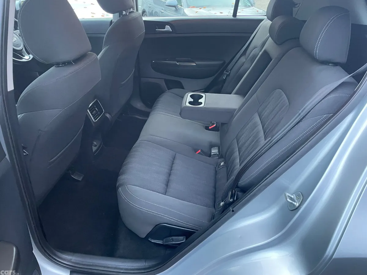 Kia Sportage SUV, Diesel, 2016, Silver