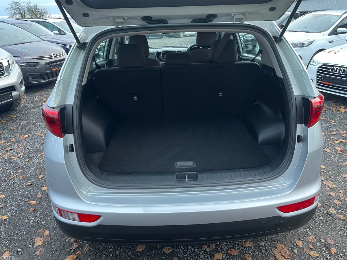 Kia Sportage SUV, Diesel, 2016, Silver