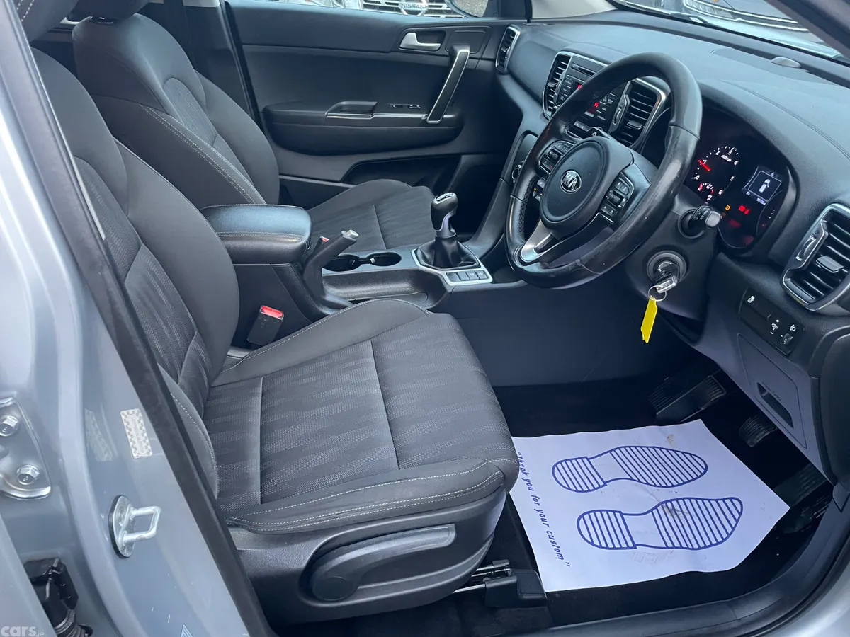 Kia Sportage SUV, Diesel, 2016, Silver