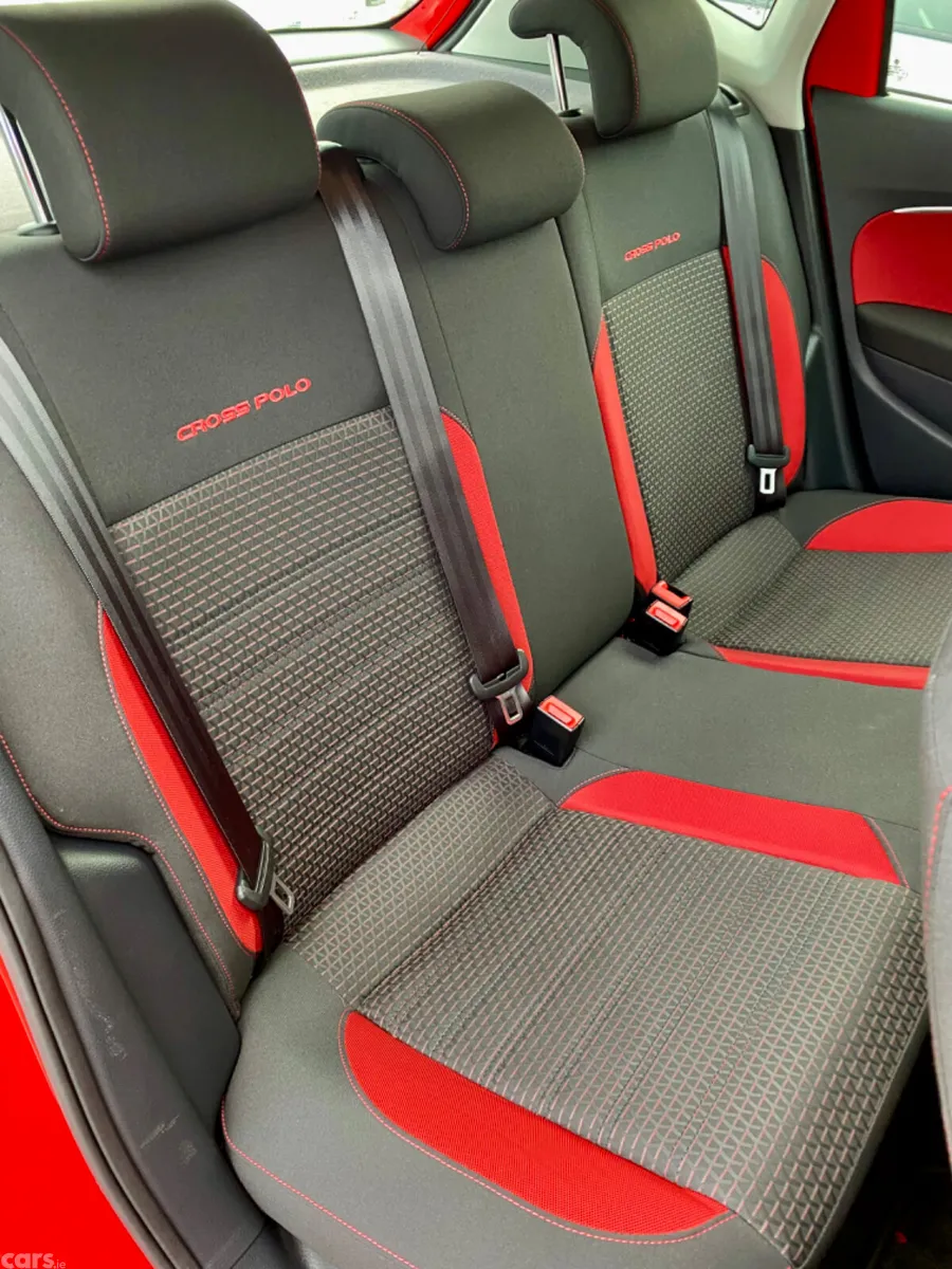Volkswagen Polo Hatchback, Petrol, 2015, Red