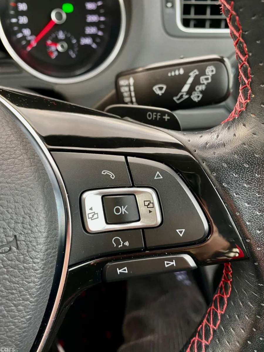 Volkswagen Polo Hatchback, Petrol, 2015, Red