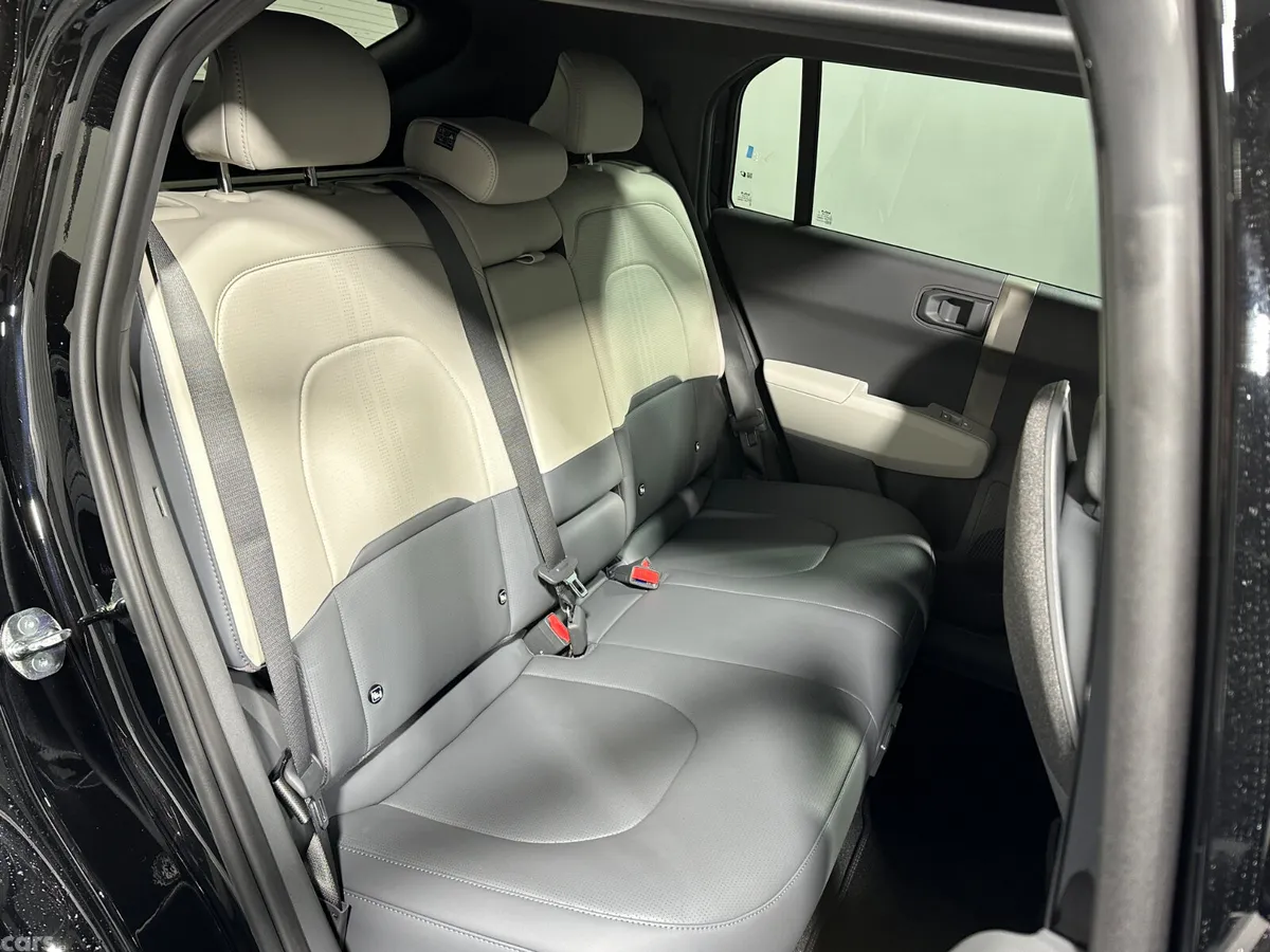 Kia EV3 MPV, Electric, 2026, Black
