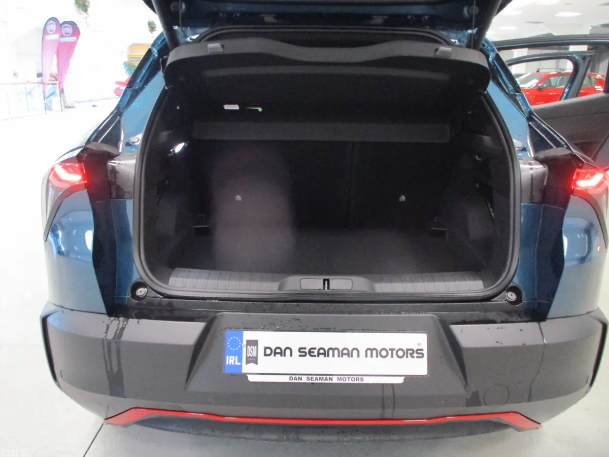 Alfa Romeo Junior SUV, Electric, 2026, Blue