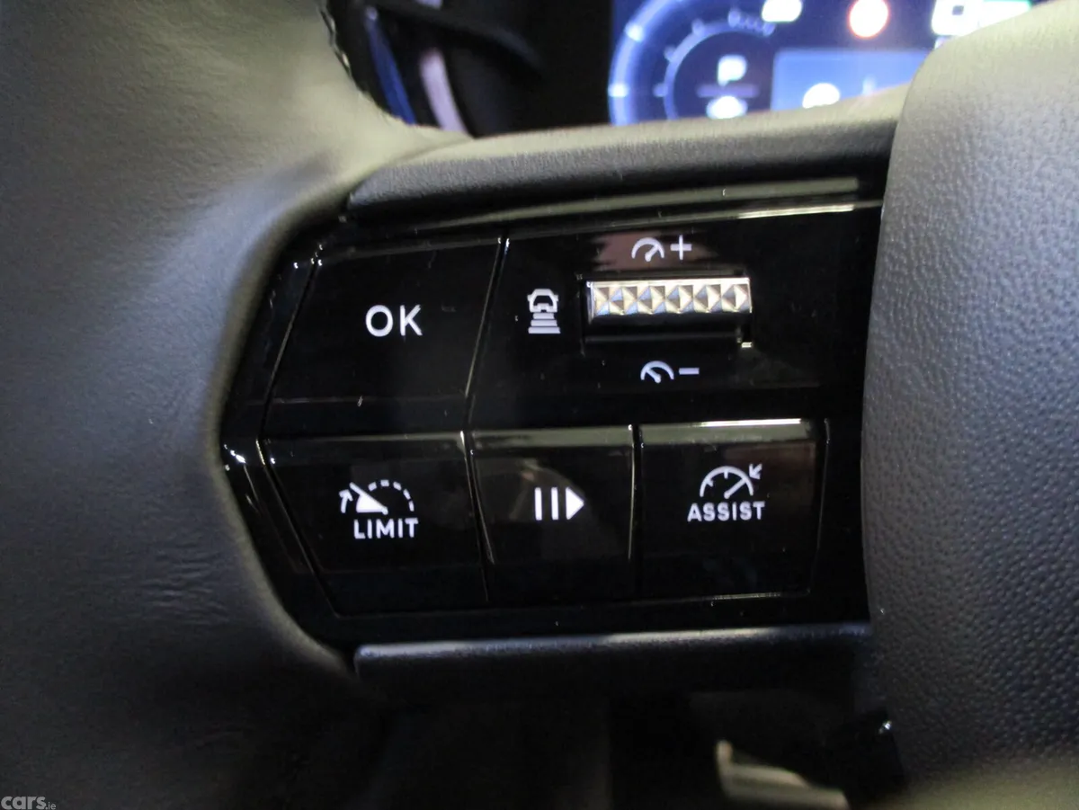 Alfa Romeo Junior SUV, Electric, 2026, Blue