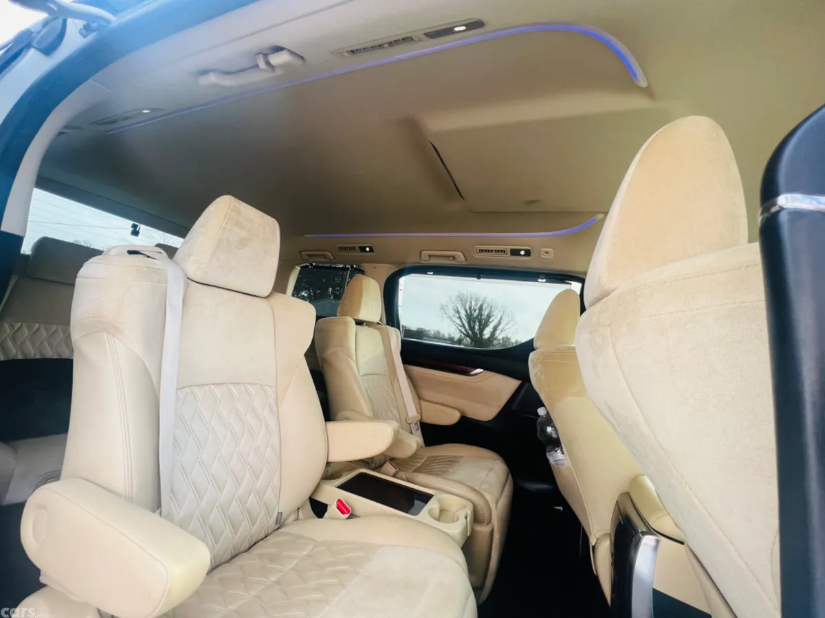 Toyota Alphard MPV, Petrol Hybrid, 2016, White