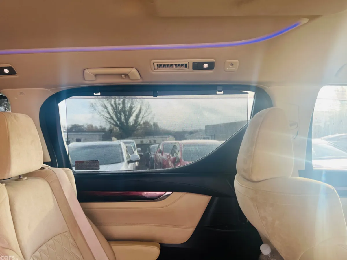 Toyota Alphard MPV, Petrol Hybrid, 2016, White