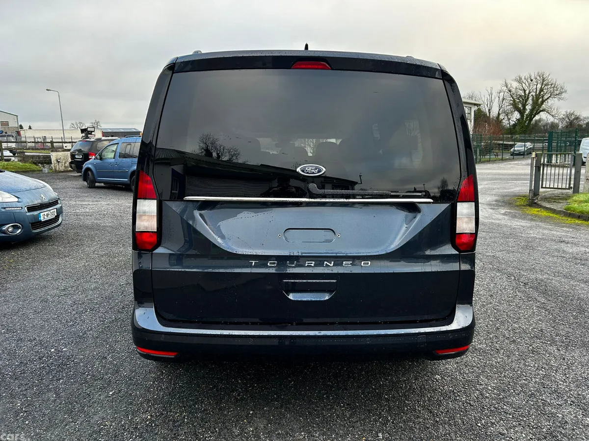 Ford Tourneo Connect MPV, Diesel, 2026, Blue