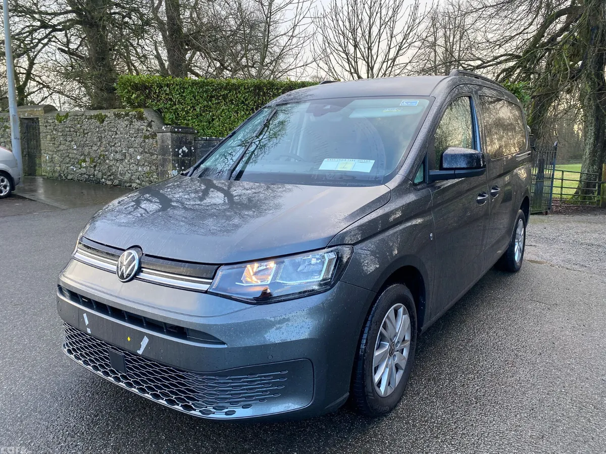 Volkswagen Caddy Maxi Life MPV, Diesel, 2026, Grey