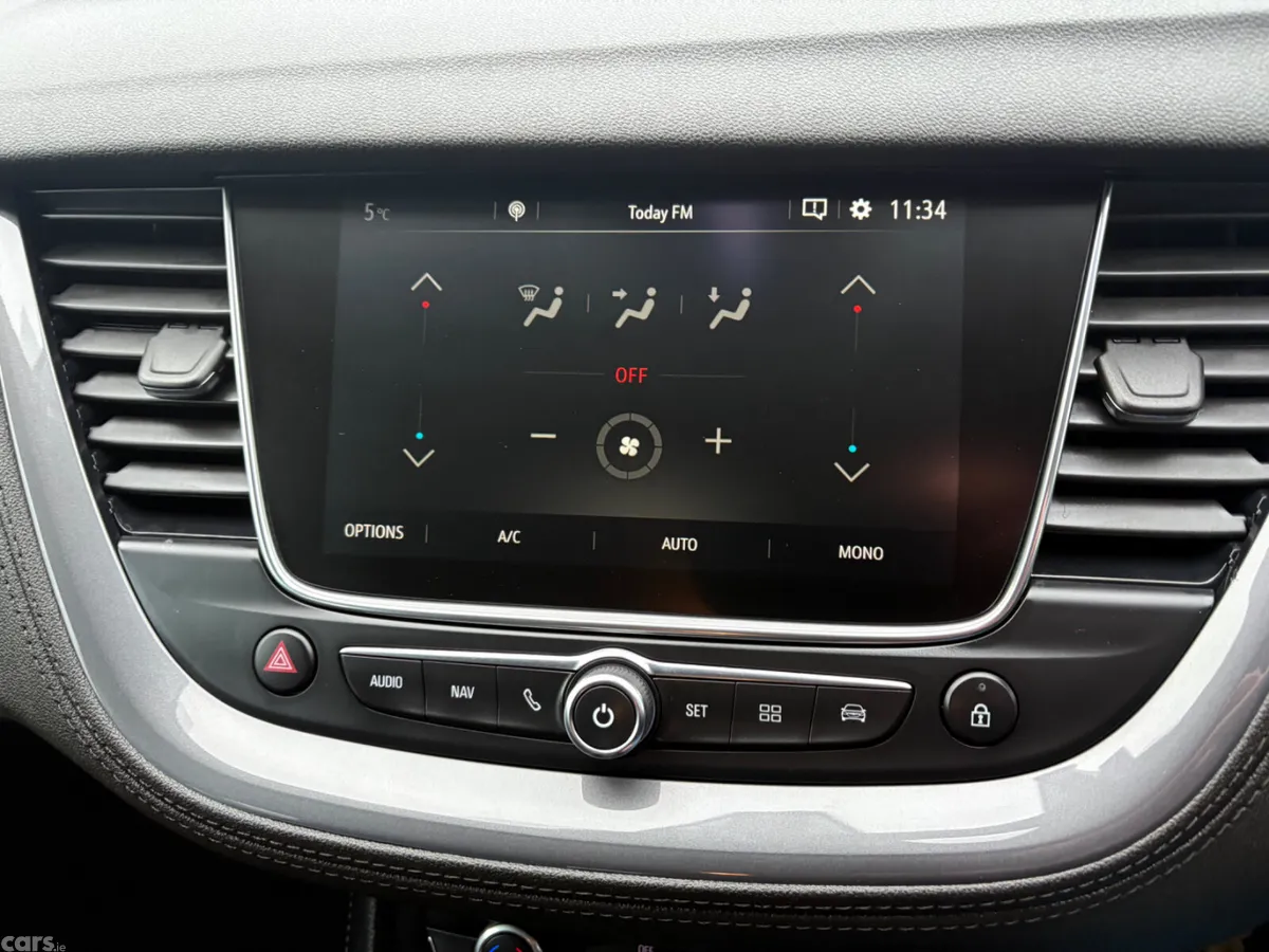Opel Grandland X SUV, Diesel, 2019, Black