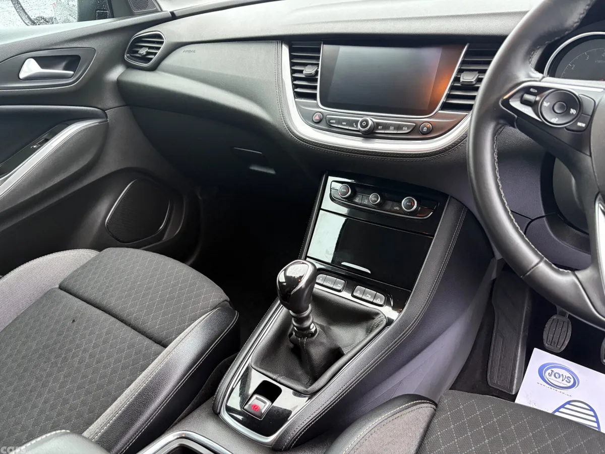 Opel Grandland X SUV, Diesel, 2019, Black