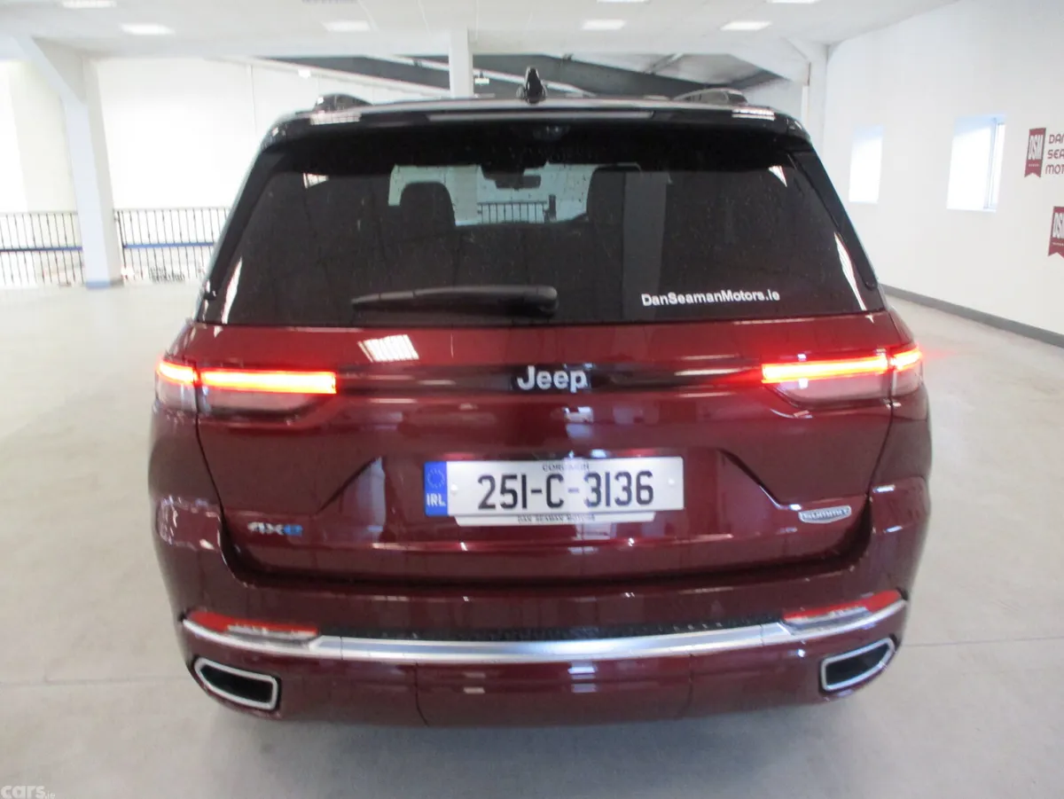 Jeep Grand Cherokee SUV, Petrol Plug-in Hybrid, 2025, Red