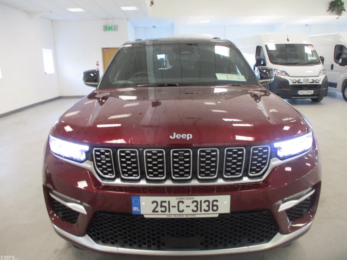 Jeep Grand Cherokee SUV, Petrol Plug-in Hybrid, 2025, Red
