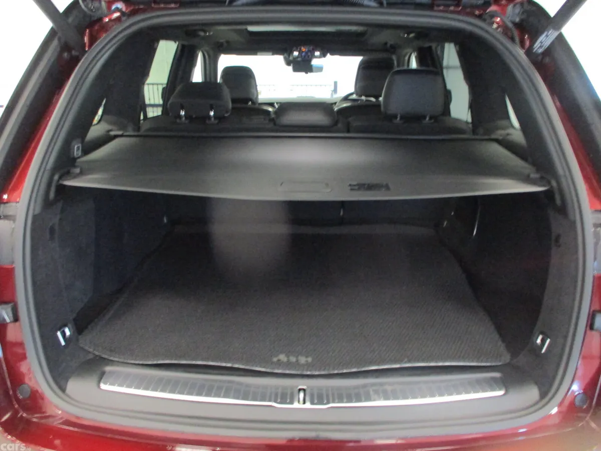 Jeep Grand Cherokee SUV, Petrol Plug-in Hybrid, 2025, Red