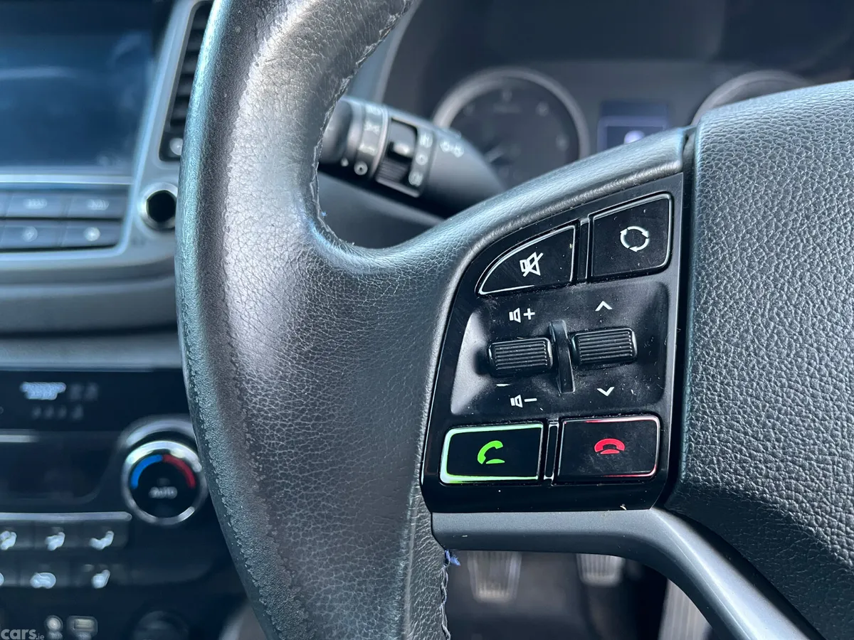 Hyundai Tucson SUV, Diesel, 2016, Blue