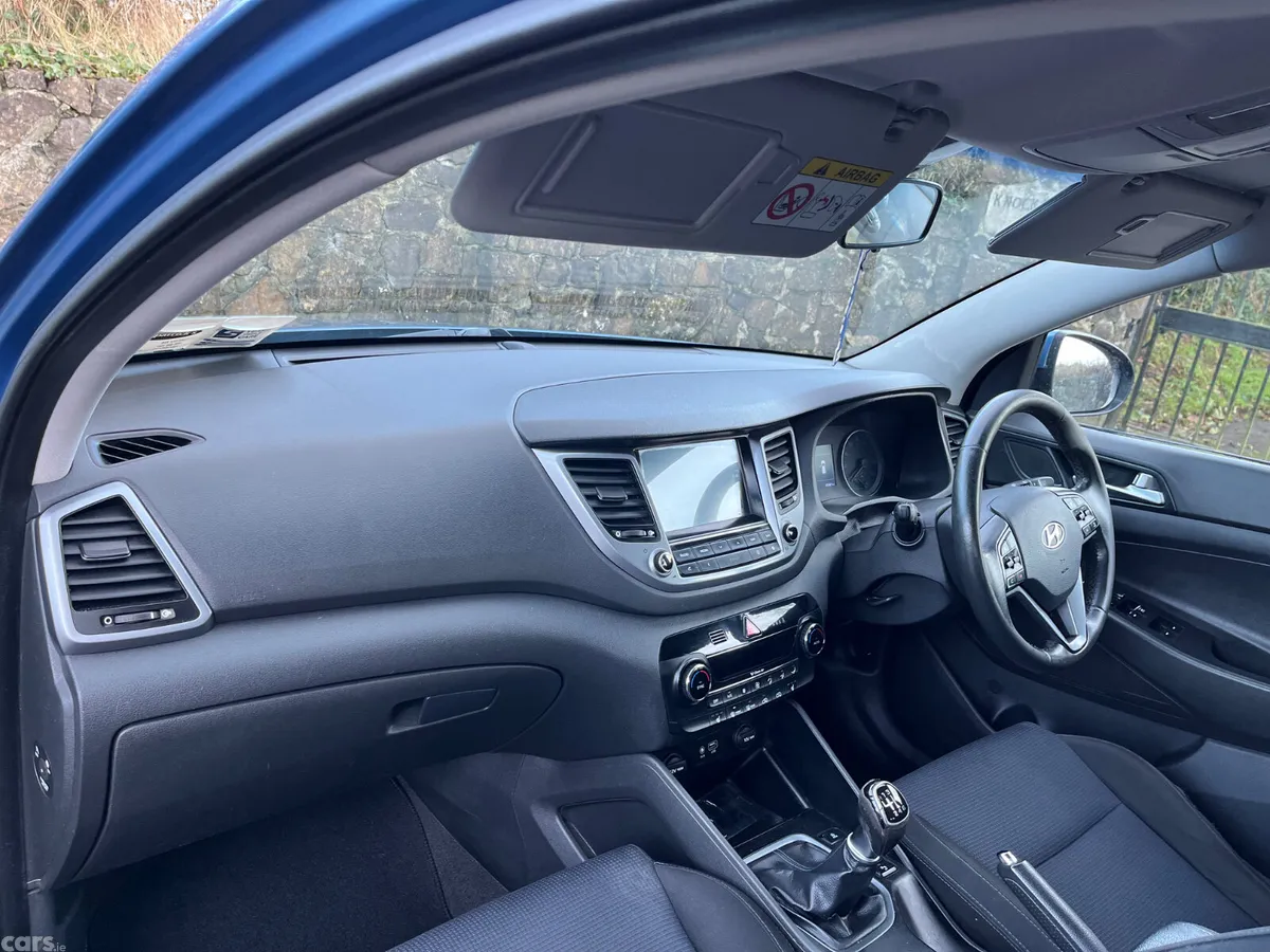Hyundai Tucson SUV, Diesel, 2016, Blue