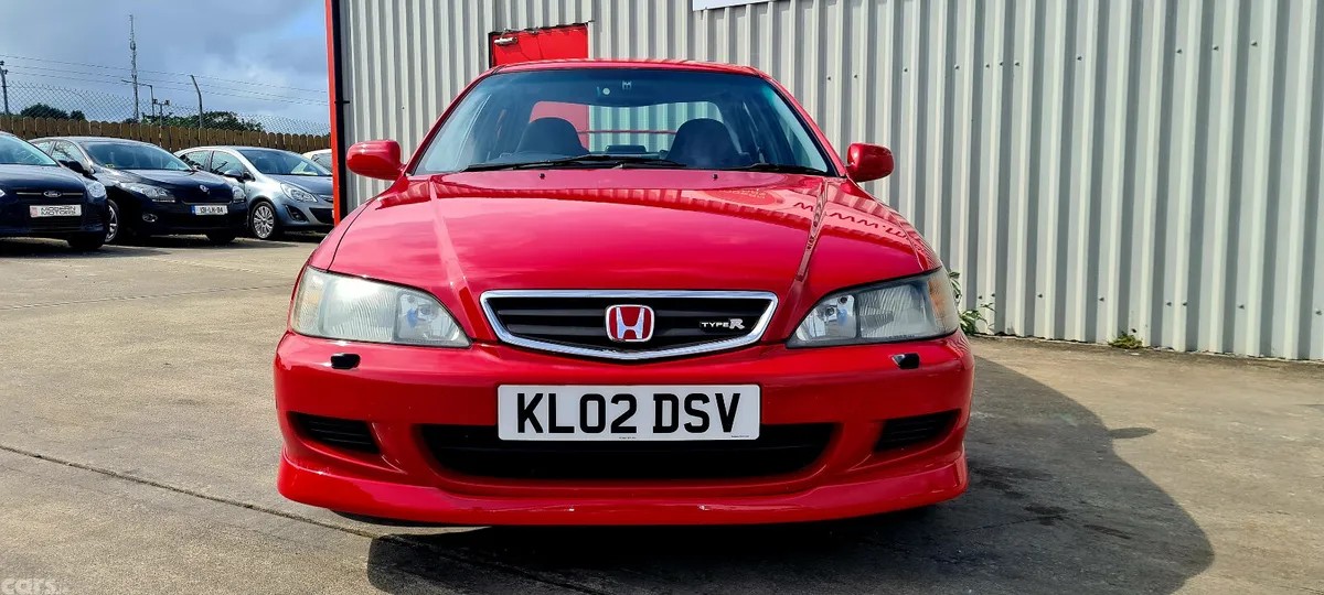 Honda Accord Saloon, Petrol, 2002, Red