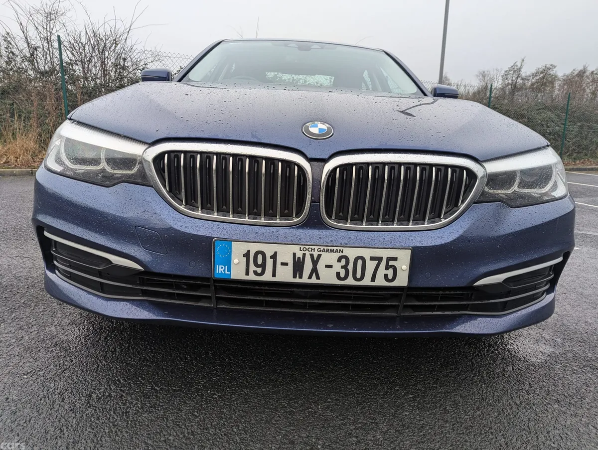 BMW 5-Series Saloon, Diesel, 2019, Blue