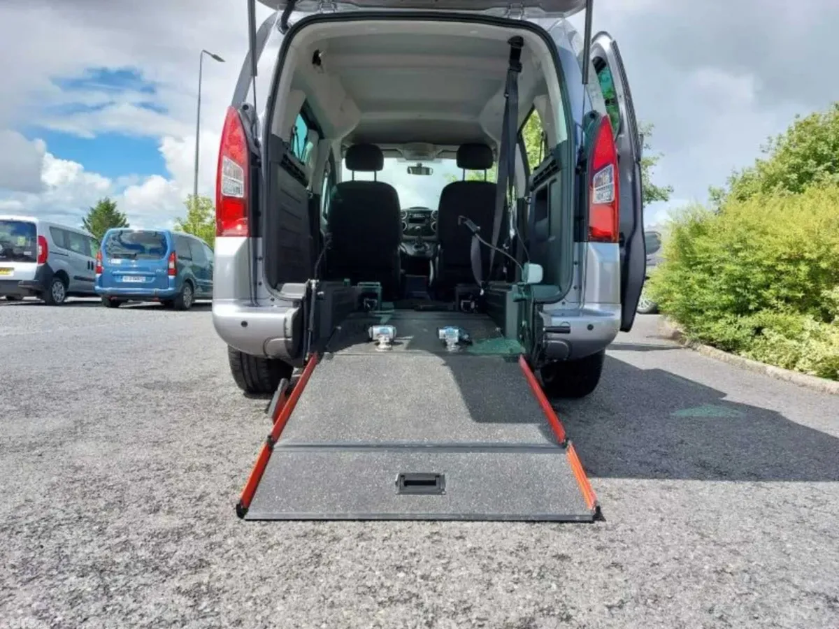Peugeot Partner Tepee MPV, Diesel, 2018, Grey