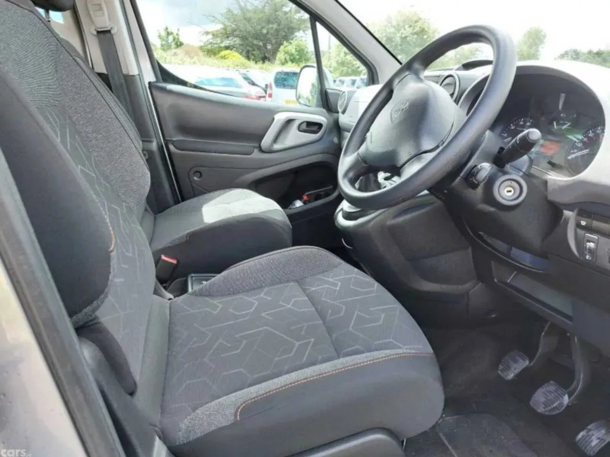 Peugeot Partner Tepee MPV, Diesel, 2018, Grey