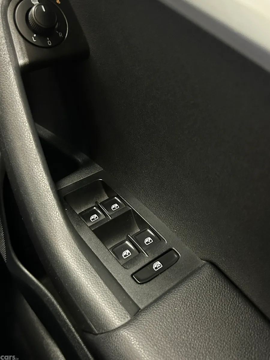 Skoda Octavia Estate, Diesel, 2018, White