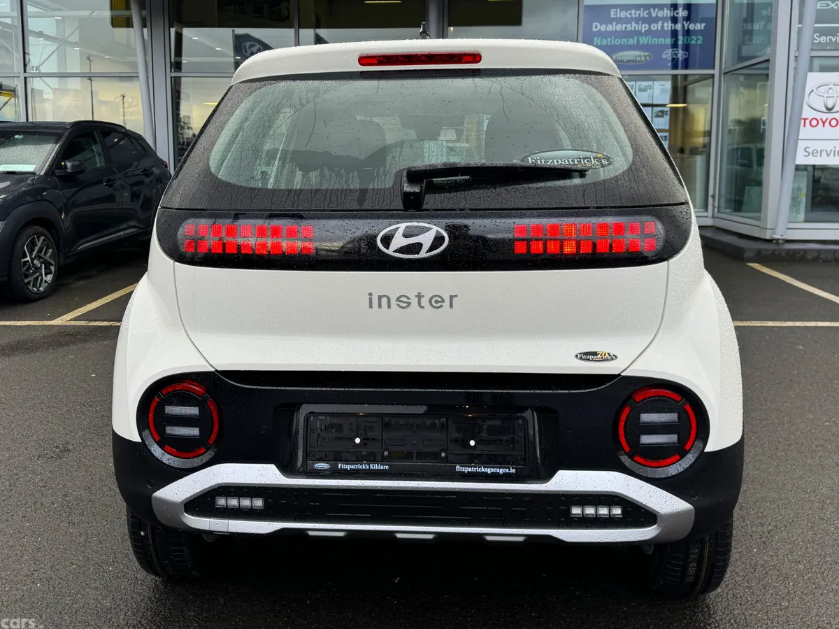 Hyundai INSTER SUV, Electric, 2027, White