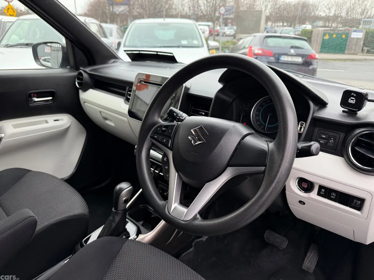 Suzuki Ignis Hatchback, Petrol, 2016, Blue