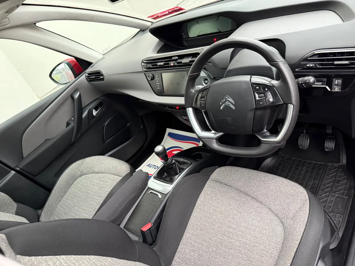Citroen Grand C4 Picasso Hatchback, Diesel, 2016, Red