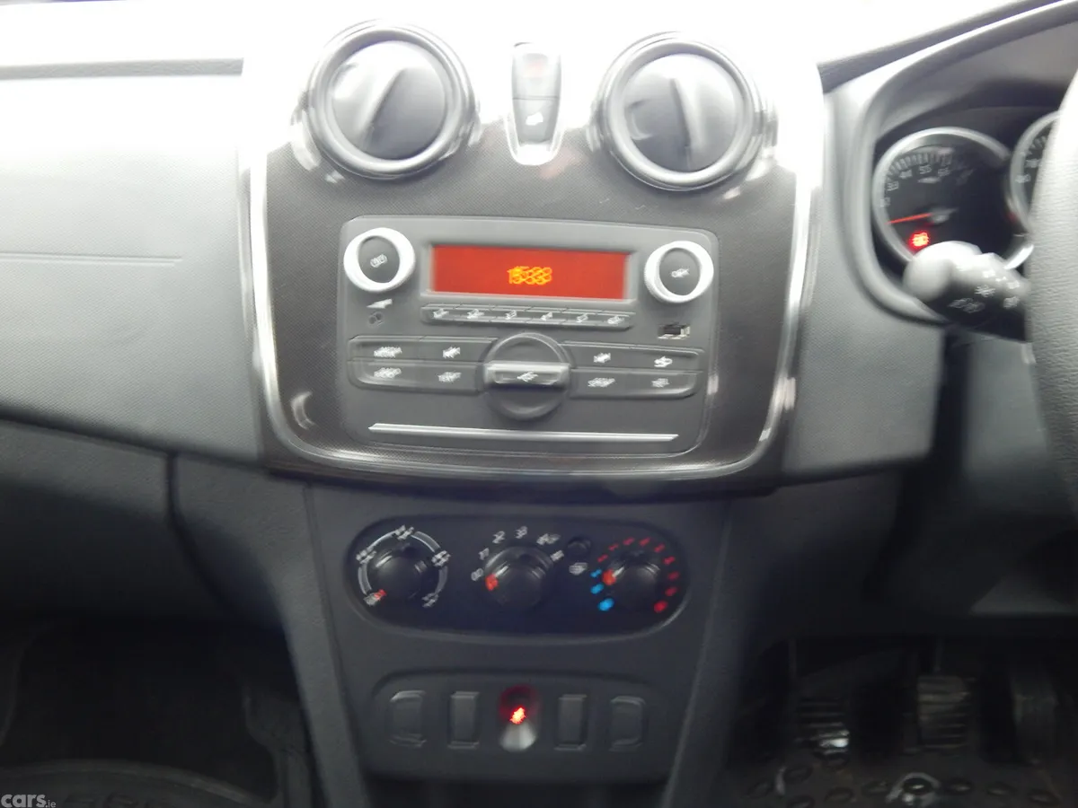 Dacia Sandero Hatchback, Diesel, 2017, Blue